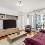 Apartman Ella *