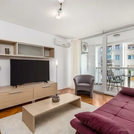 Apartamento Ella *