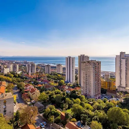 Ella Apartamento