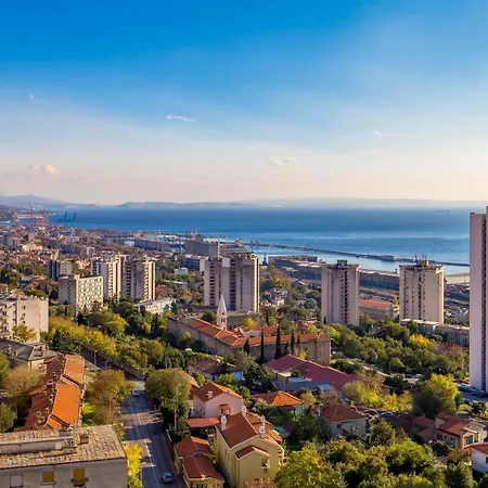 Ella * Rijeka